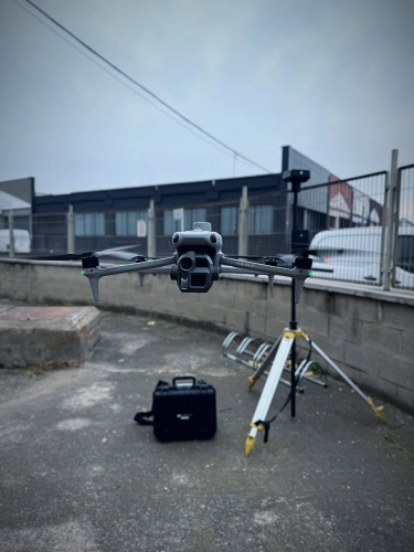 Levantamiento fotogramétrico de nave industrial con dron